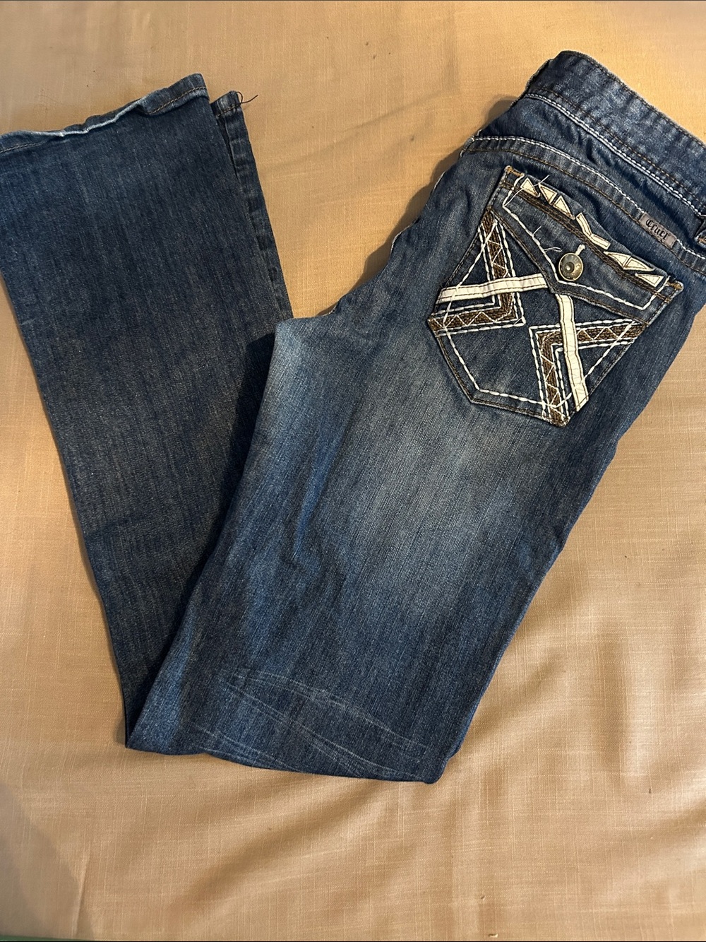 Women’s Cruel Denim Bootcut Jeans with Embroidered Pocket